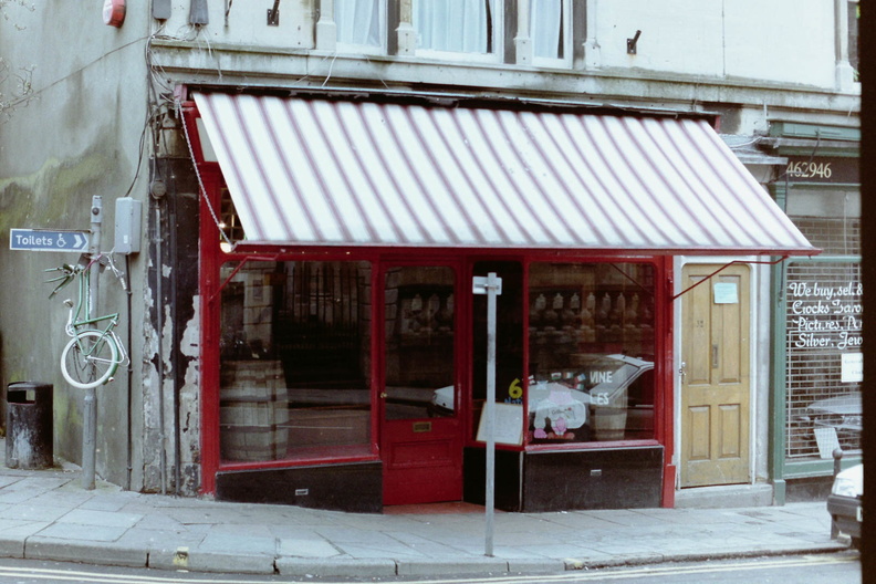 Around Bath in early April 2000
