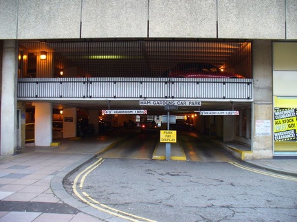 Ham Gardens Car Park - February 2007