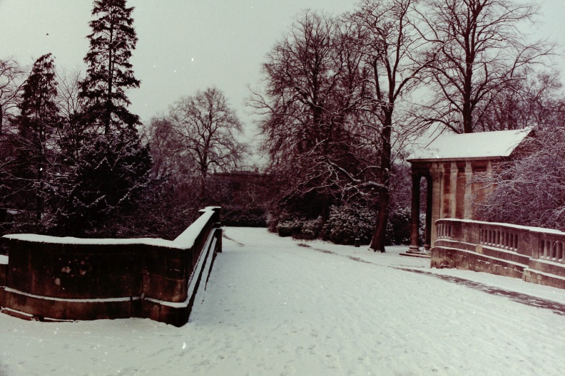 Snow in Bath