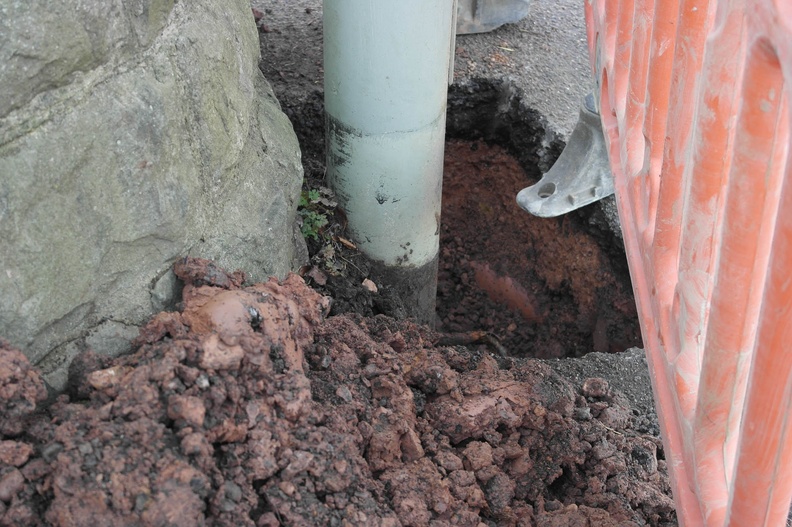 Lamp post replacement