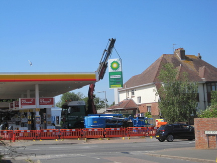 Salterton Rd Shell Station becomes BP