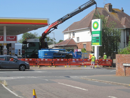 Salterton Rd Shell Station becomes BP