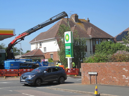 Salterton Rd Shell Station becomes BP