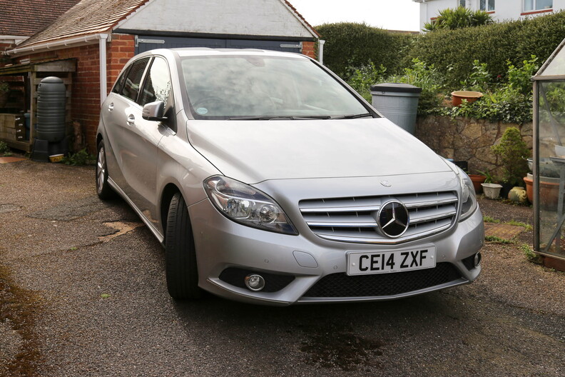 Mercedes - First day